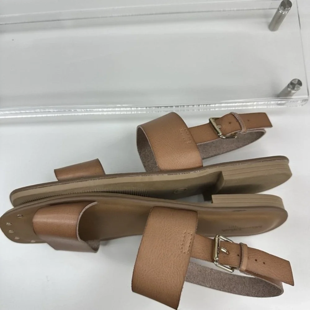 Universal Thread Womens Tan Square Toe Studded Slingback‎ Flat Sandals Size 10